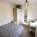 Rent 4 bedroom flat in West Midlands