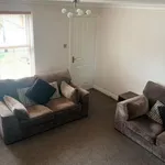 Rent 2 bedroom flat in Wakefield