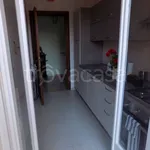 Rent 4 bedroom apartment of 65 m² in Genova