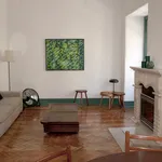 Rent a room of 190 m² in Lisbon