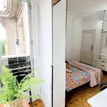 Rent a room of 140 m² in Madrid