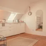 Rent 1 bedroom apartment of 30 m² in Dusseldorf