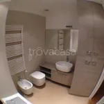 Rent 3 bedroom apartment of 95 m² in Milano