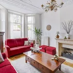 Rent 9 bedroom house of 320 m² in Stadhoudersplantsoen