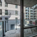 Appartement de 452 m² avec 3 chambre(s) en location à Montreal