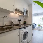 Rent 1 bedroom apartment of 323 m² in Málaga