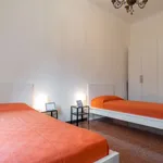 Rent a room in milan