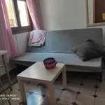 Rent a room of 80 m² in granada