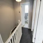 Rent 3 bedroom flat in Cardiff