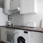 Rent 3 bedroom apartment in Madrid