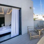 Rent 1 bedroom apartment of 55 m² in valencia