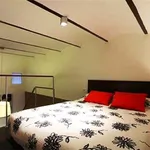 Rent 1 bedroom apartment of 45 m² in Barcelona']