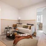 Rent 4 bedroom apartment in Barcelona