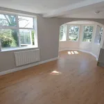 Flat to rent in Graylands Manor, Graylands Estate, Langhurst Wood Road, Horsham RH12