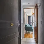 Rent 1 bedroom apartment of 463 m² in Paris