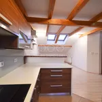 Pronajměte si 3 ložnic/e byt o rozloze 83 m² v Litomyšl