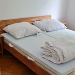 Rent 1 bedroom apartment of 52 m² in Dusseldorf