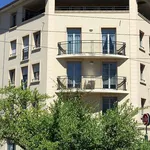 Appartement de 80 m² avec 4 chambre(s) en location à Saint-Étienne