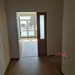 Pronajměte si 3 ložnic/e byt o rozloze 76 m² v Opava