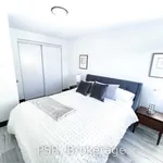 Maison de 699 m² avec 5 chambre(s) en location à Toronto