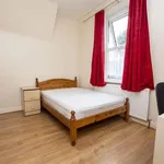 Rent 2 bedroom flat in West Midlands