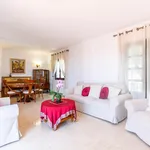 Rent 4 bedroom house of 161 m² in Marbella