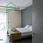 Rent 2 bedroom apartment of 70 m² in Naples