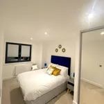 Rent 4 bedroom apartment of 63 m² in Solihull