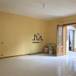 Affitto 3 camera appartamento di 120 m² in Palermo