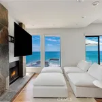 Rent 3 bedroom apartment of 325 m² in malibu