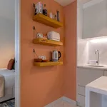 Rent 2 bedroom apartment of 40 m² in Lisbon