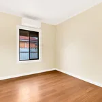 Rent 3 bedroom house in Davoren Park