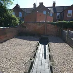 Rent 4 bedroom house in East Midlands