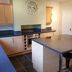 Rent 2 bedroom apartment in Yorkshire And The Humber