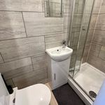 Rent 5 bedroom flat in West Midlands