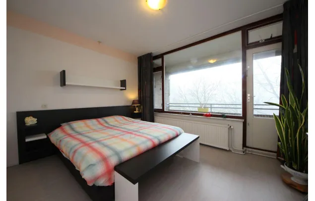 Huur 3 slaapkamer appartement van 80 m² in Helpman