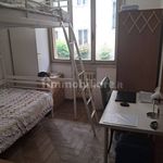 Rent 4 bedroom apartment of 90 m² in Padua