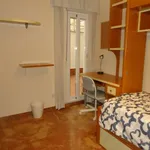 Rent a room of 100 m² in cordoba