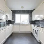 Rent 3 bedroom apartment in Yorkshire And The Humber