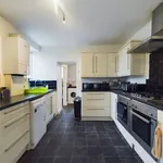 Rent 5 bedroom house in Plymouth