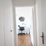 Rent 4 bedroom apartment in Paris