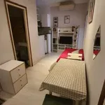 Rent 3 bedroom apartment of 60 m² in Genoa