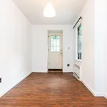 Rent 3 bedroom apartment in Brooklyn