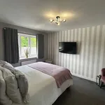 Rent 4 bedroom house in Yorkshire And The Humber