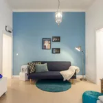 Rent 1 bedroom apartment in Lisbon