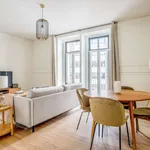 Rent 1 bedroom apartment of 68 m² in lisbon