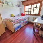 Alquilo 3 dormitorio casa de 218 m² en A Esfarrapada