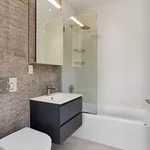 Rent 3 bedroom apartment in Manhattan