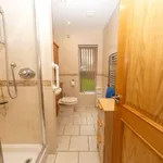 Rent 2 bedroom house in Wales