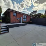 Rent 4 bedroom house in Dandenong North